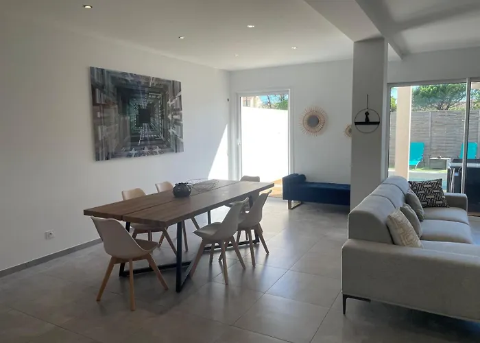 Villa Design Cap Dagde Piscine Et Plage