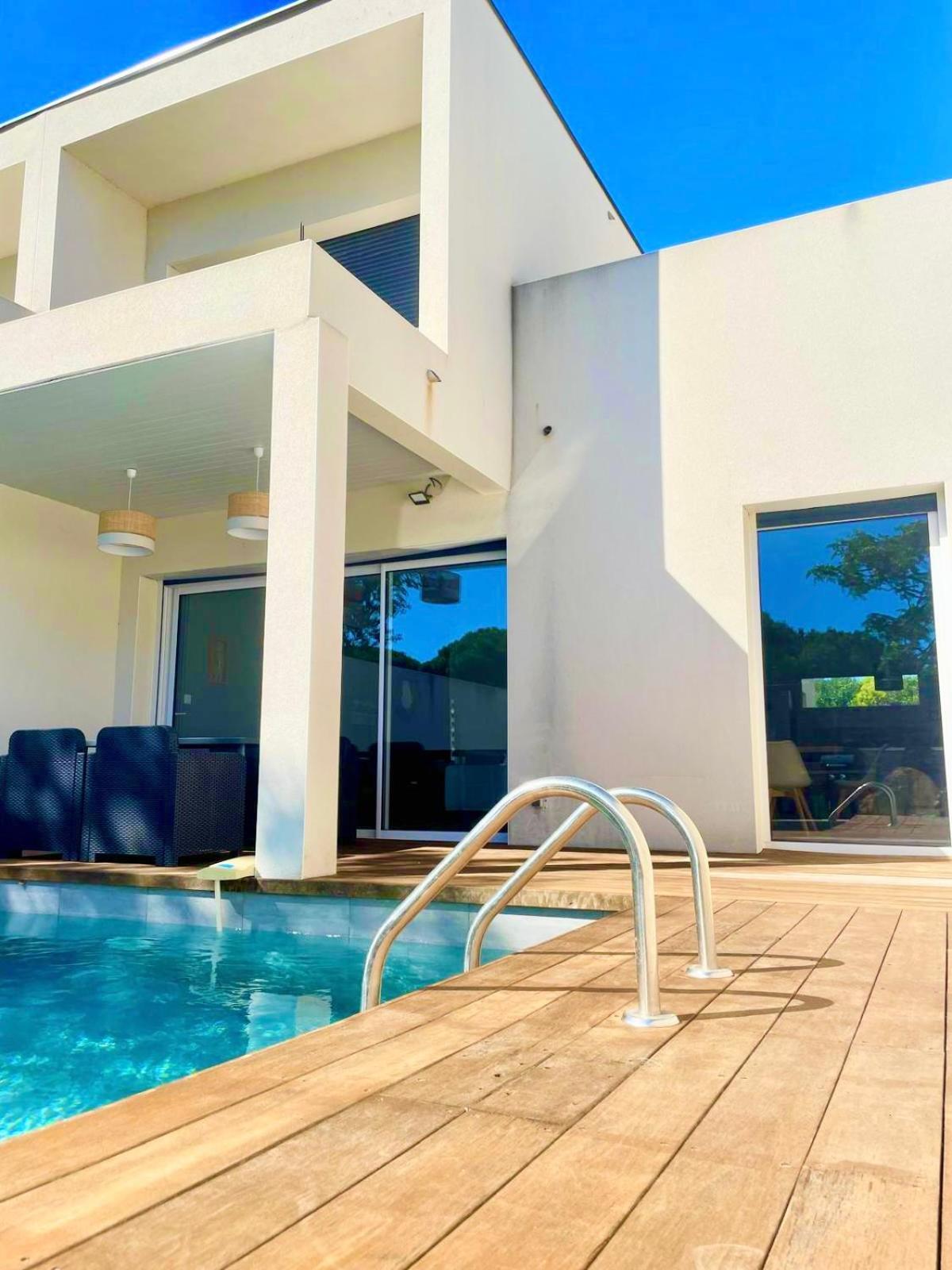 Villa Design Cap Dagde Piscine Et Le Grau-dʼAgde